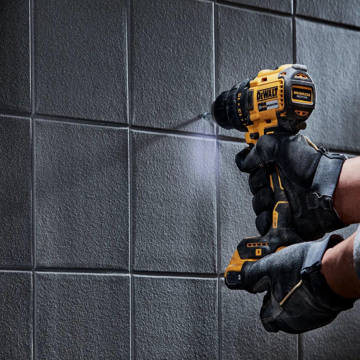 Dewalt - Kit Rotomartillo 1/2 20V Max Brushless + 2 Baterías de 2Ah, DeWalt