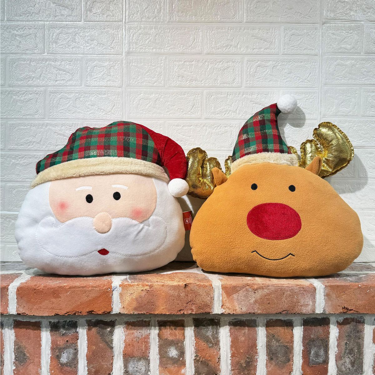 Dear Santa - Cojín Decorativo Santa Rojo 40 cm