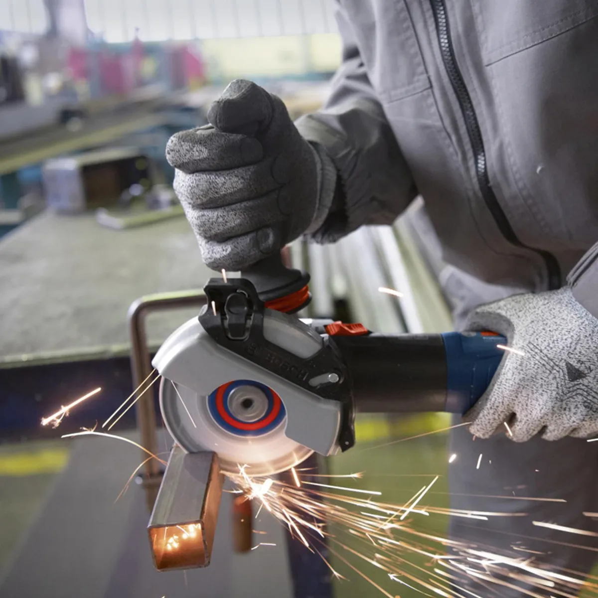 BOSCH - Amoladora Angular Eléctrica Bosch 4-1/2" 1700W