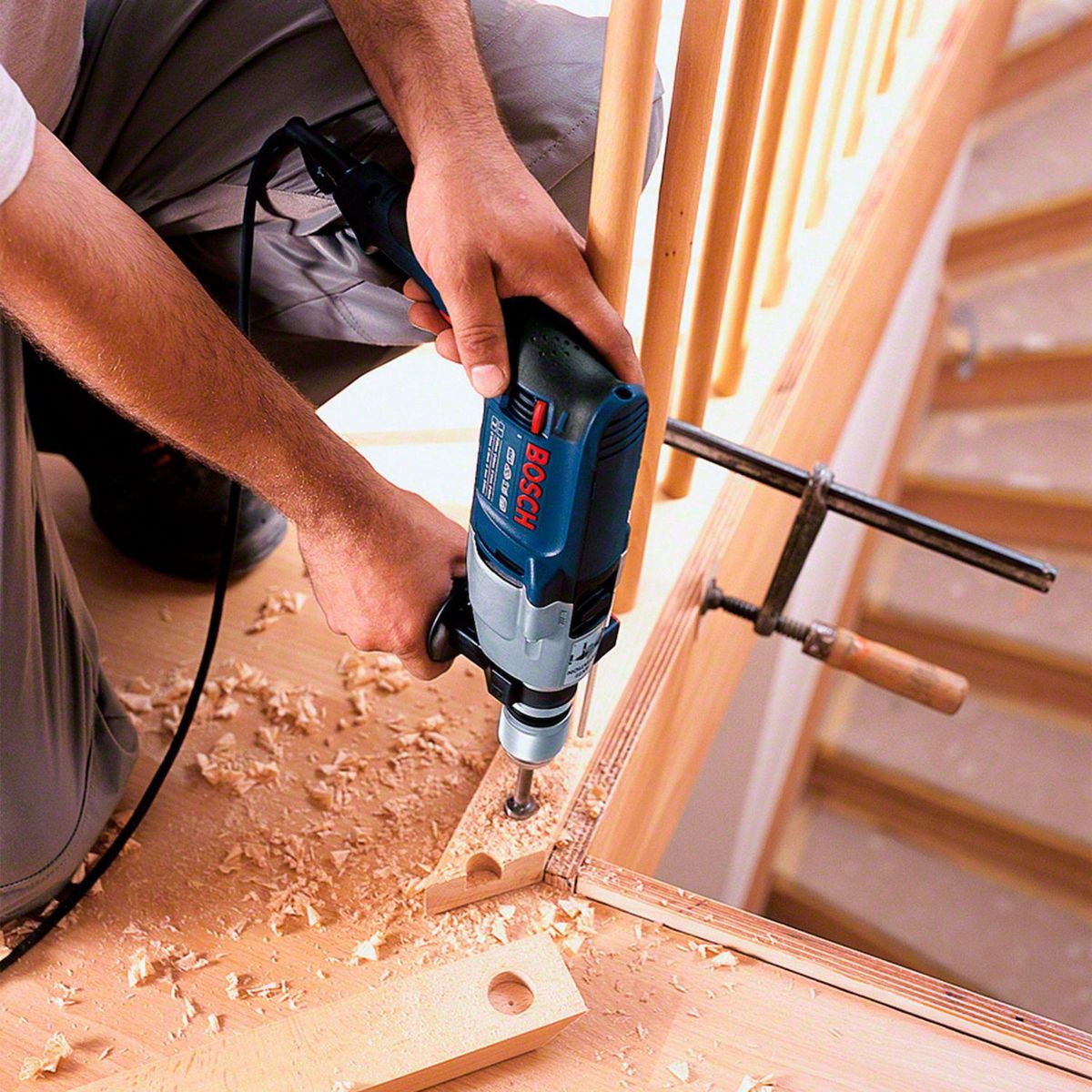 BOSCH - Taladro Percutor Eléctrico Bosch 13 mm 800W + Maletín Bosch