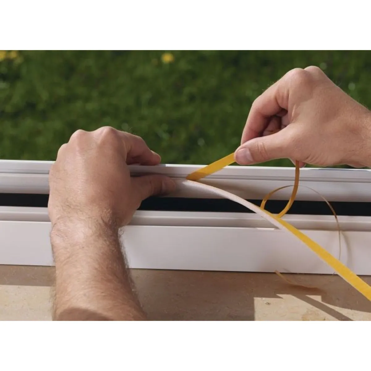 ZENDER - Burlete Adhesivo de Vinilo 10x5 mm. Marrón