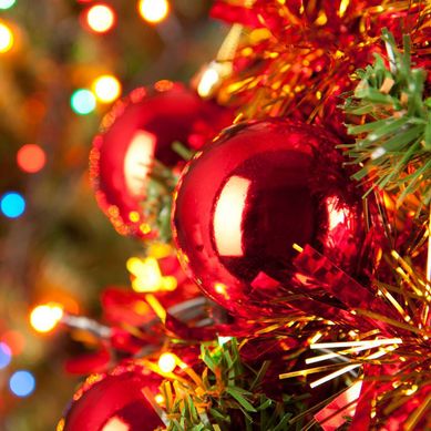Set 24 Esferas Brillo Roja Navidad 2cm