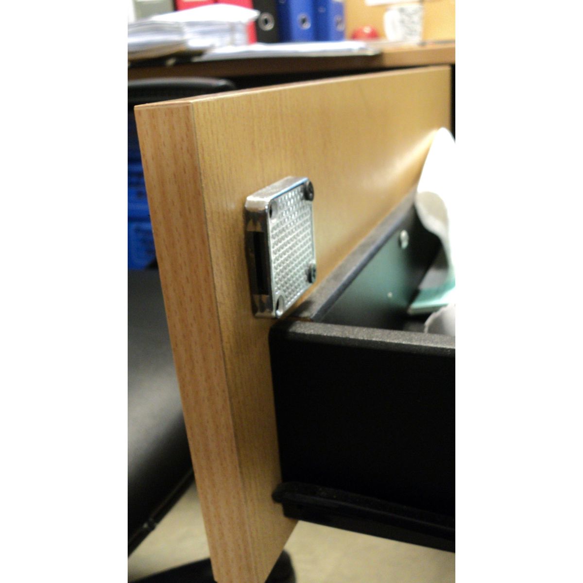 ZENDER - Cerradura Tambor Redondo Cromado