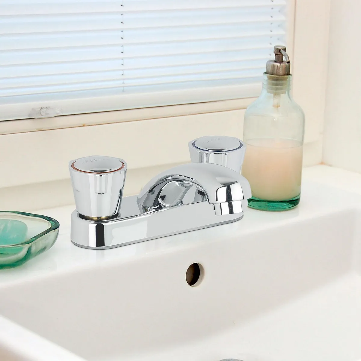 TREBOL - Llave de Lavatorio Mezcladora para Lavadero Eco