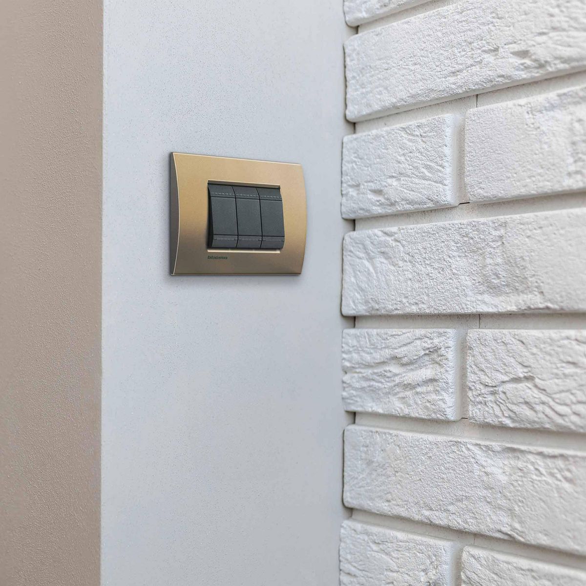BTICINO - Placa Living Light Gris