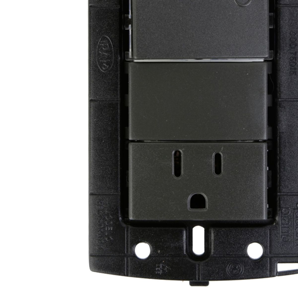 HALUX - Interruptor + Tomacorriente Simple P/T Piano Quadra Negro