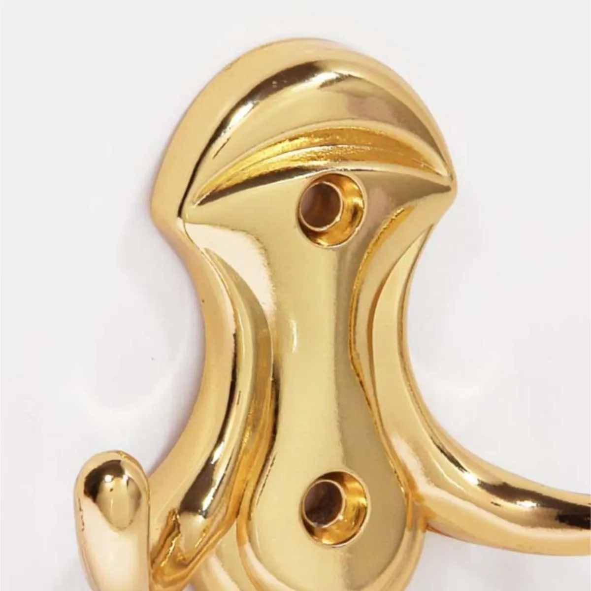 ZENDER - Perchero Dorado 65x33 mm.