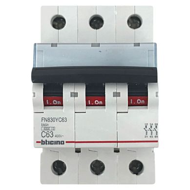 Interruptor Termomagntico 3x63A Bticino
