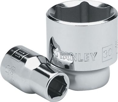 Dado 17 mm Encastre 1/2 Stanley