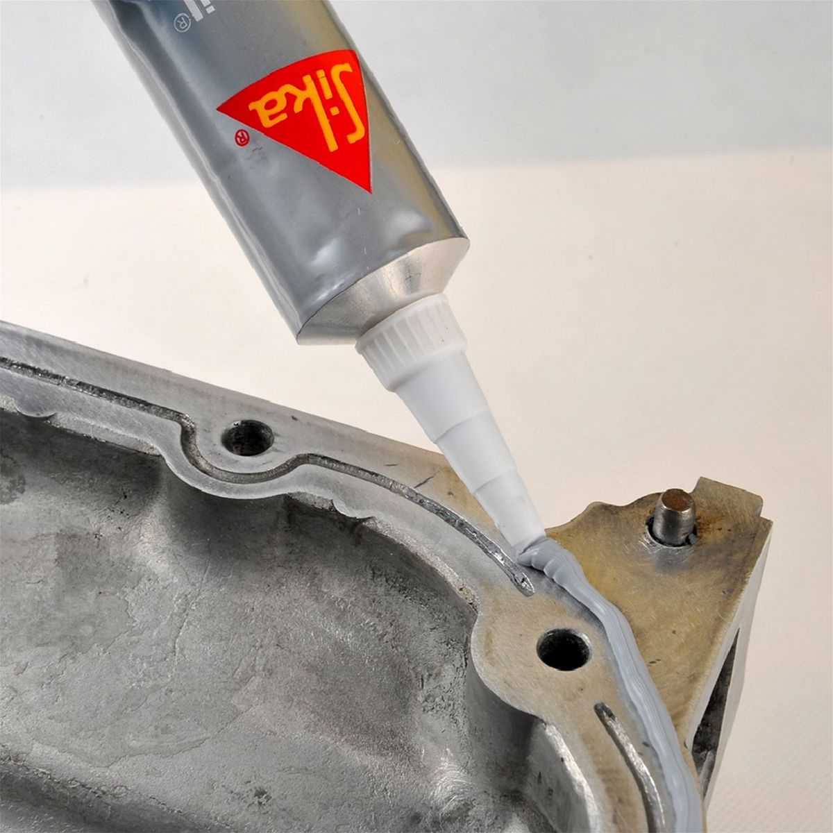 SIKA - Silicona Resistente a Altas Temperaturas Y Aceite Sikasil Gasket 95g