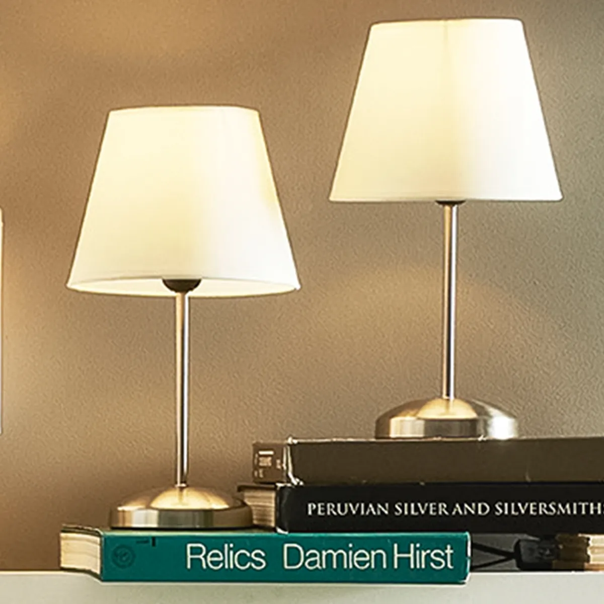 CASA BONITA - Lámpara de Mesa X2 1L E27 Niquel/ blanco