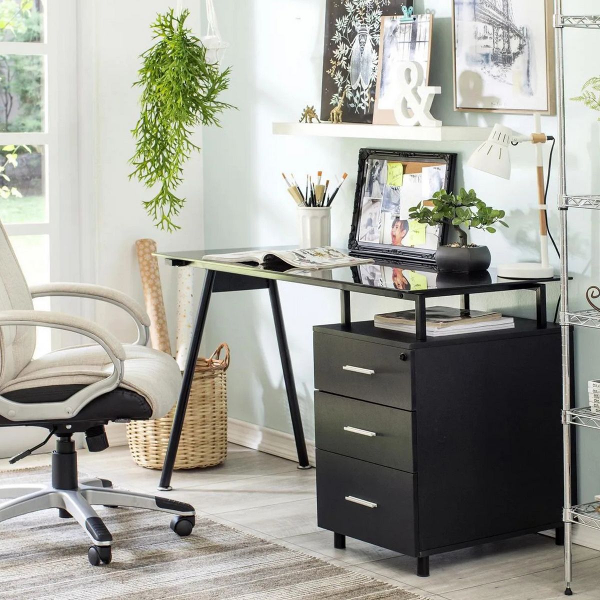 JUST HOME COLLECTION - Escritorio Negro de Vidrio Tripoli