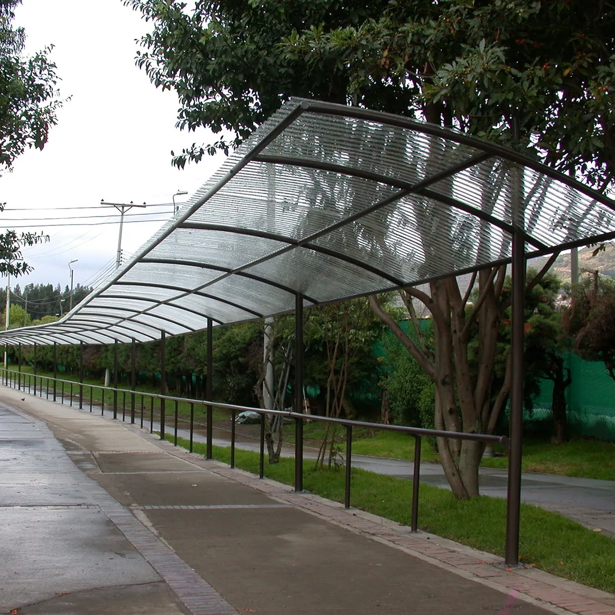 POLYARQ - Techo Policarbonato Corrugado Transparente 0.81x3.05mx6mm 