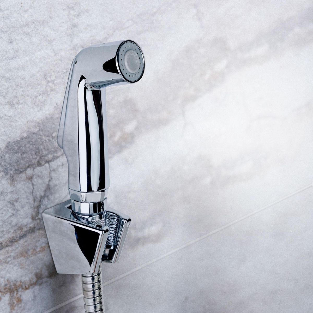 TREBOL - Duchita Eco Bidet con Mango Cromado