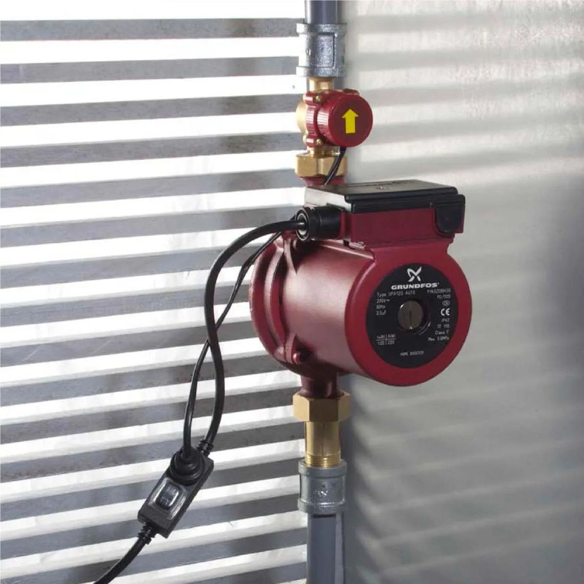 GRUNDFOS - Bomba Presurizadora 0.29HP