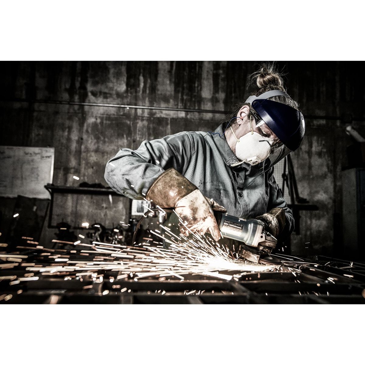  - Respirador N95 con Válvula para Soldaduras 8515