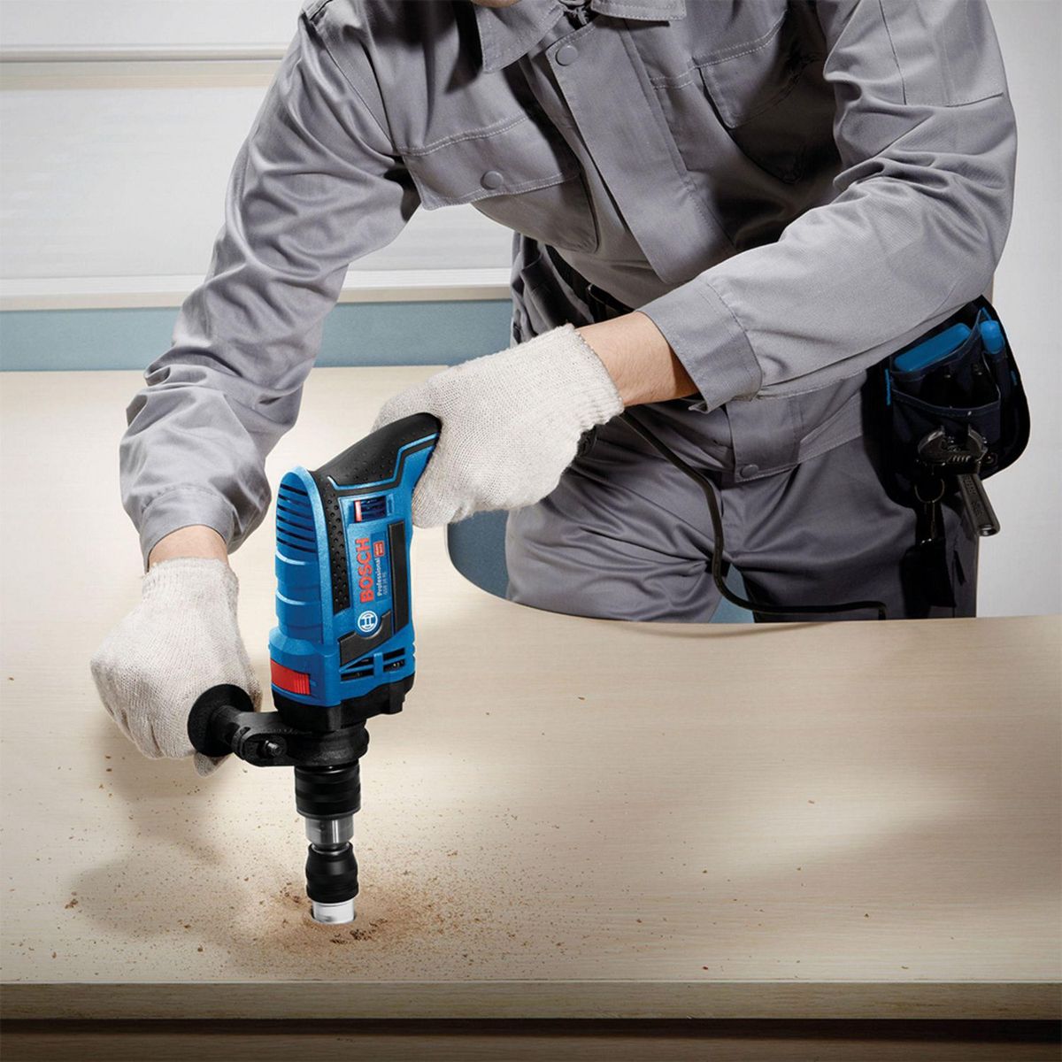 BOSCH - Taladro Percutor Eléctrico Bosch GSB 16 RE 850W + Set de 41 Accesorios + Maletín