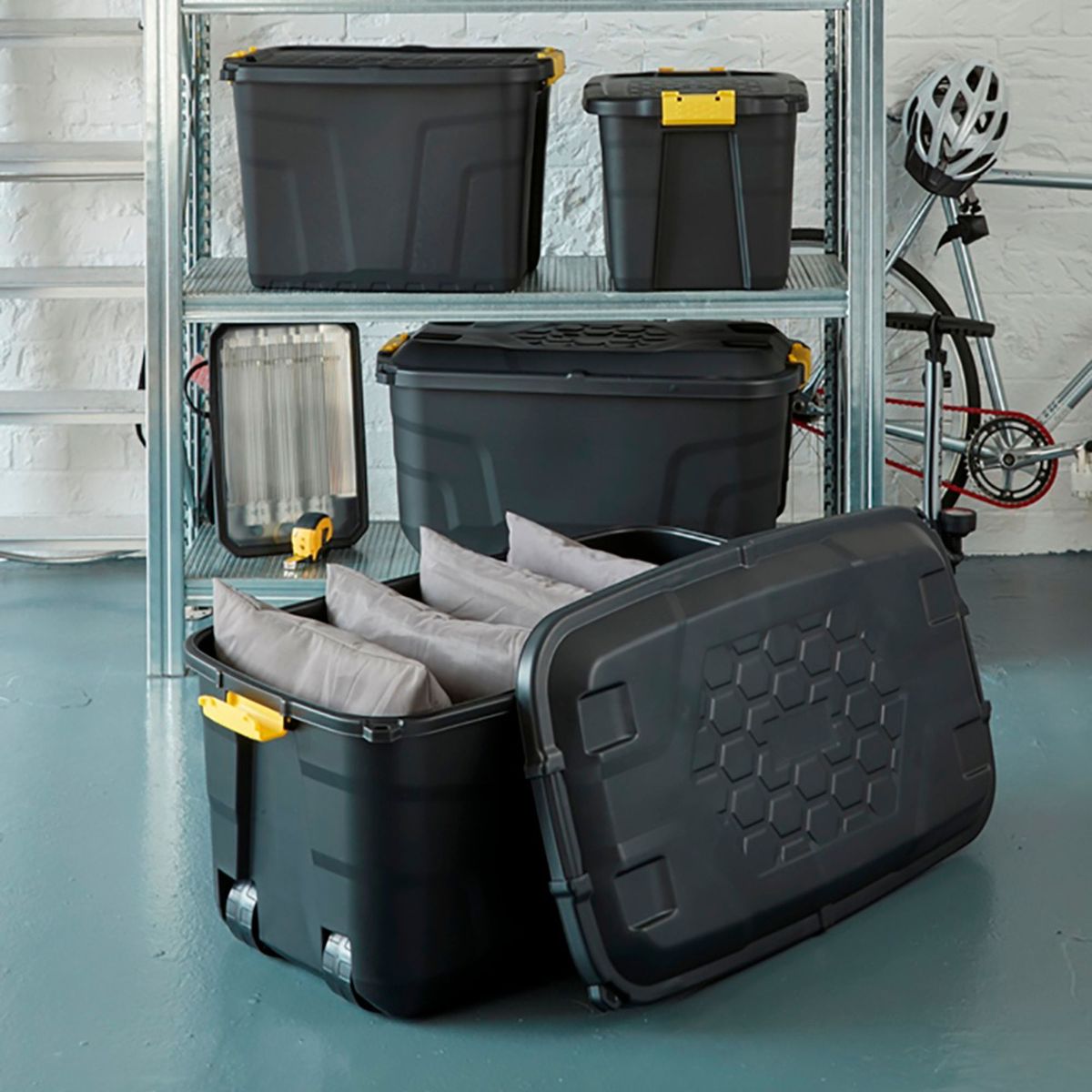 STRATA - Caja Organizadora con Ruedas 145L Negro