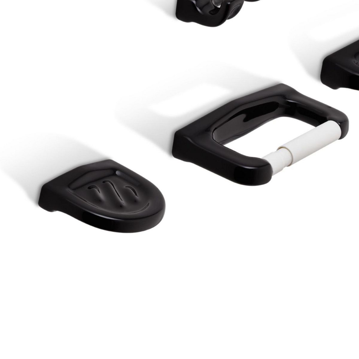 CORONA - Accesorios para Baños Astro Porcelana Negro Set 4 Und