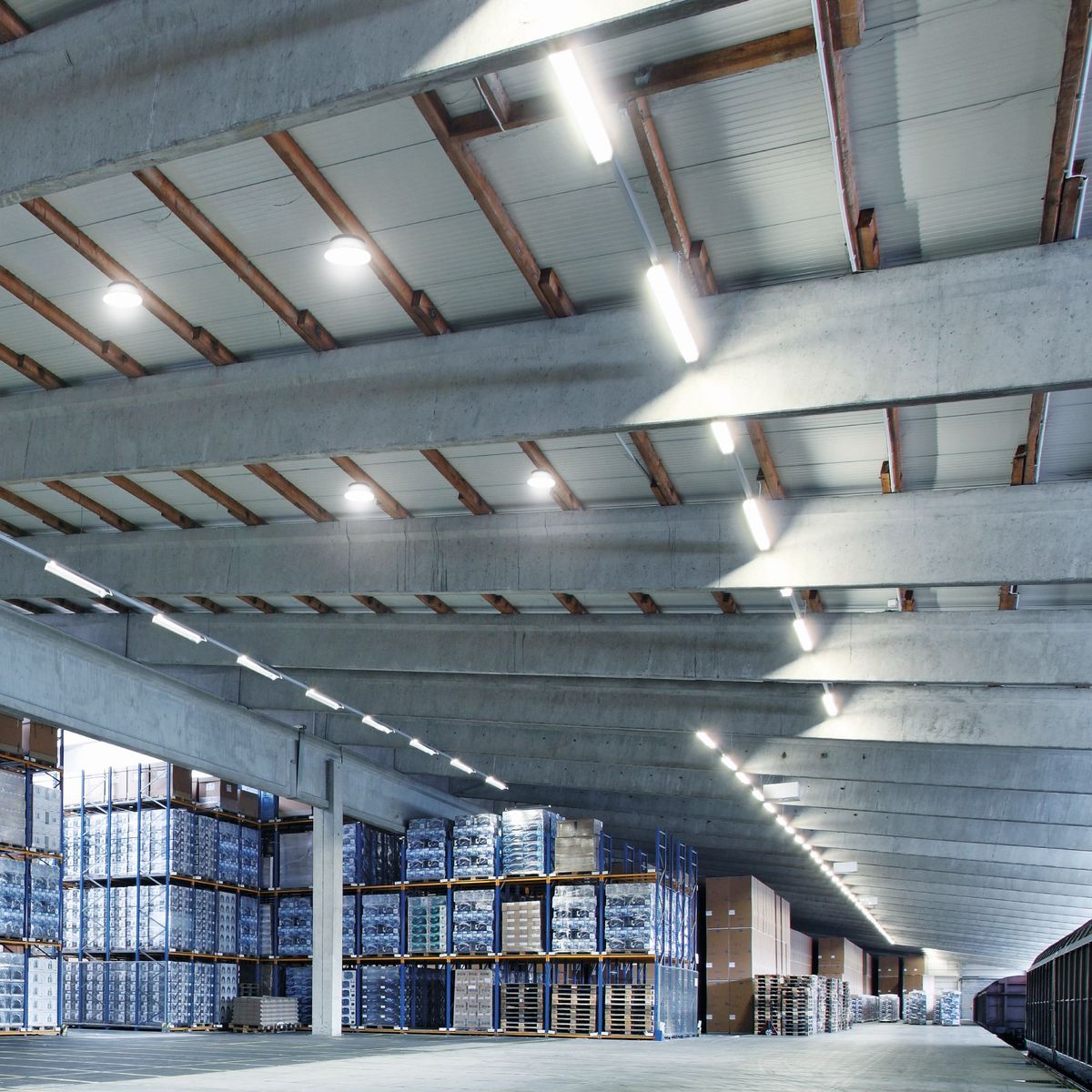 LEDVANCE - Hermético LED 18w Luz Fría