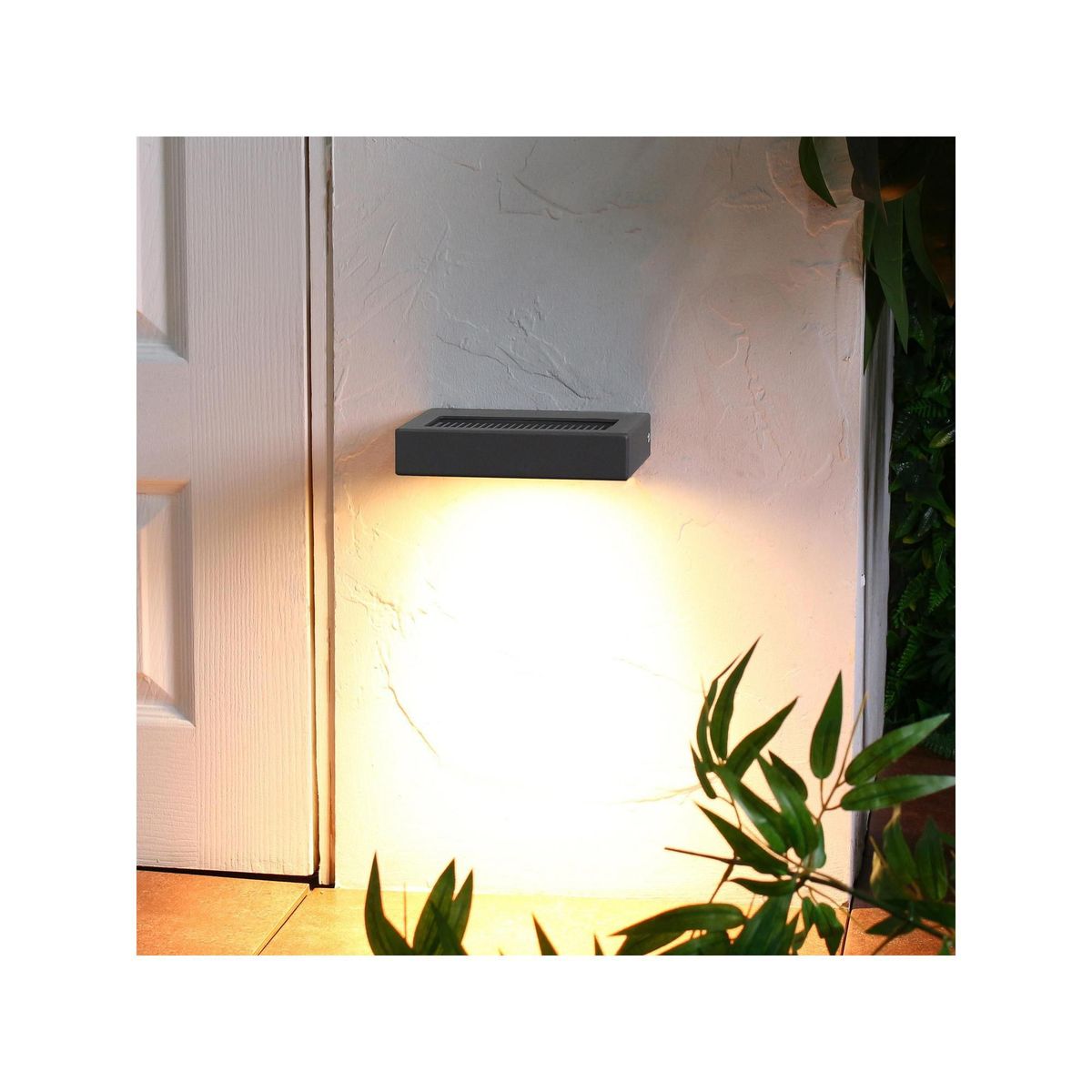 JUST HOME COLLECTION - 7.5 W IP 44 lm Luz Día