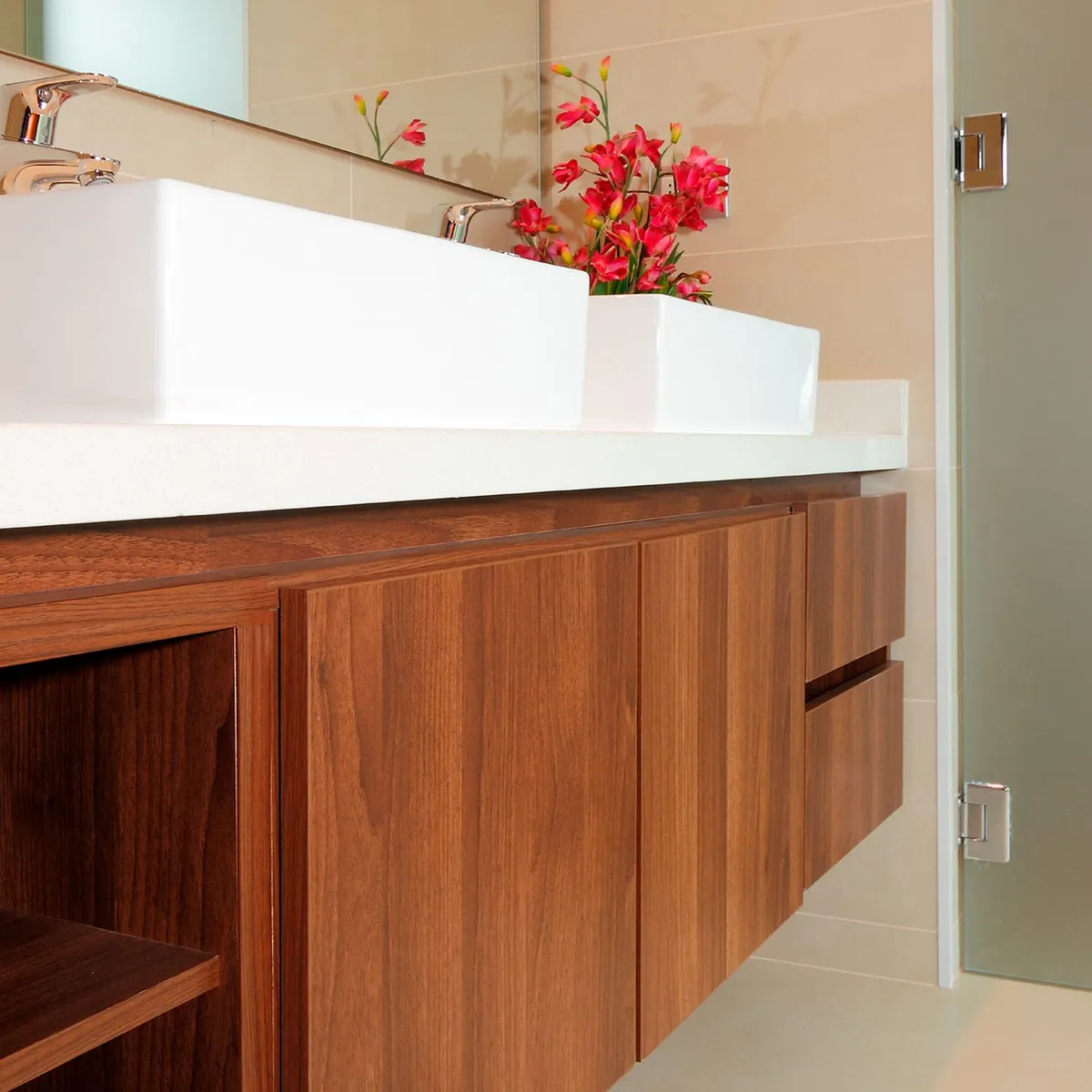 MASISA - Tablero recubierto con Melamina Nogal Amazónico 18mm 1.83x2.5m