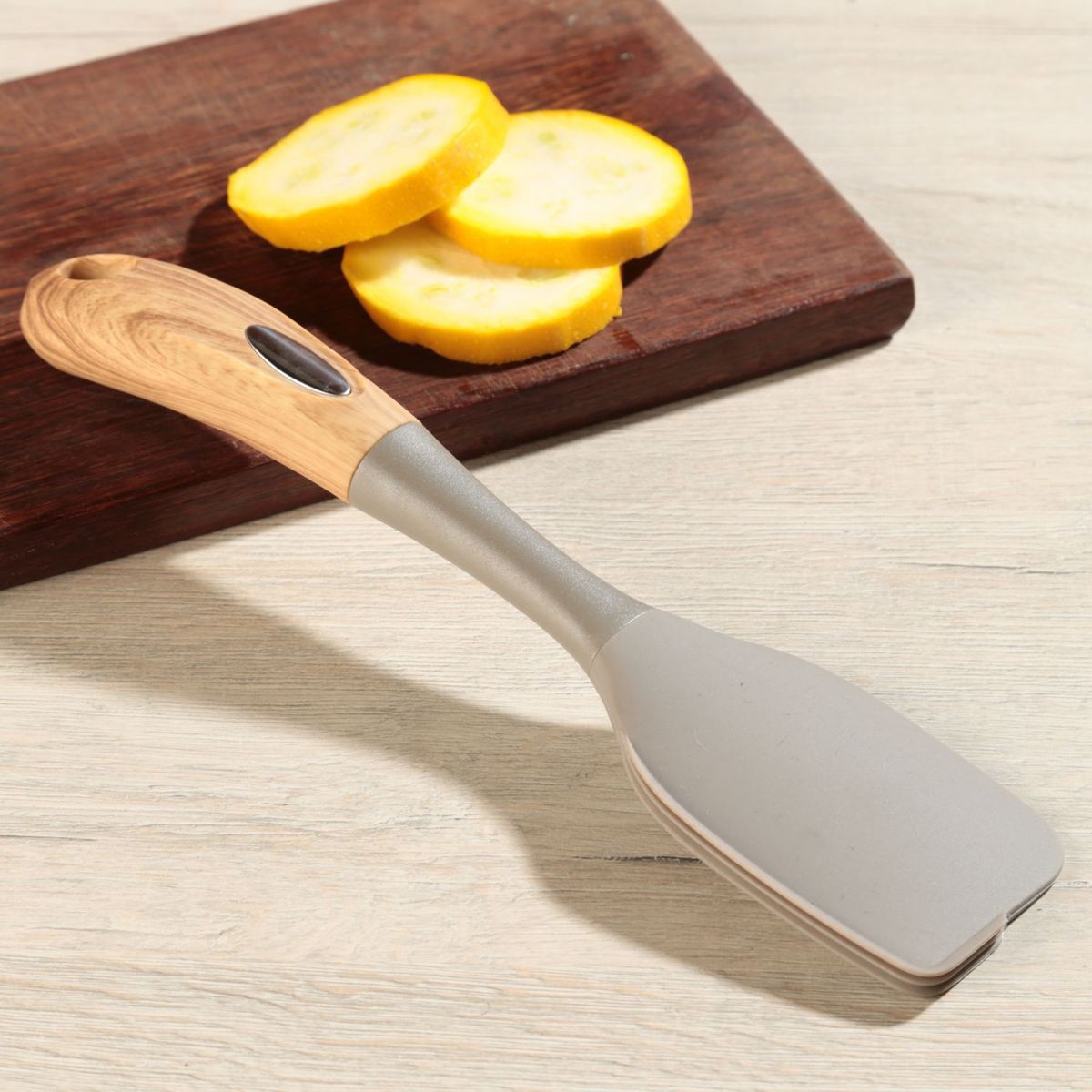 JUST HOME COLLECTION - Espátula Mango Diseño Madera