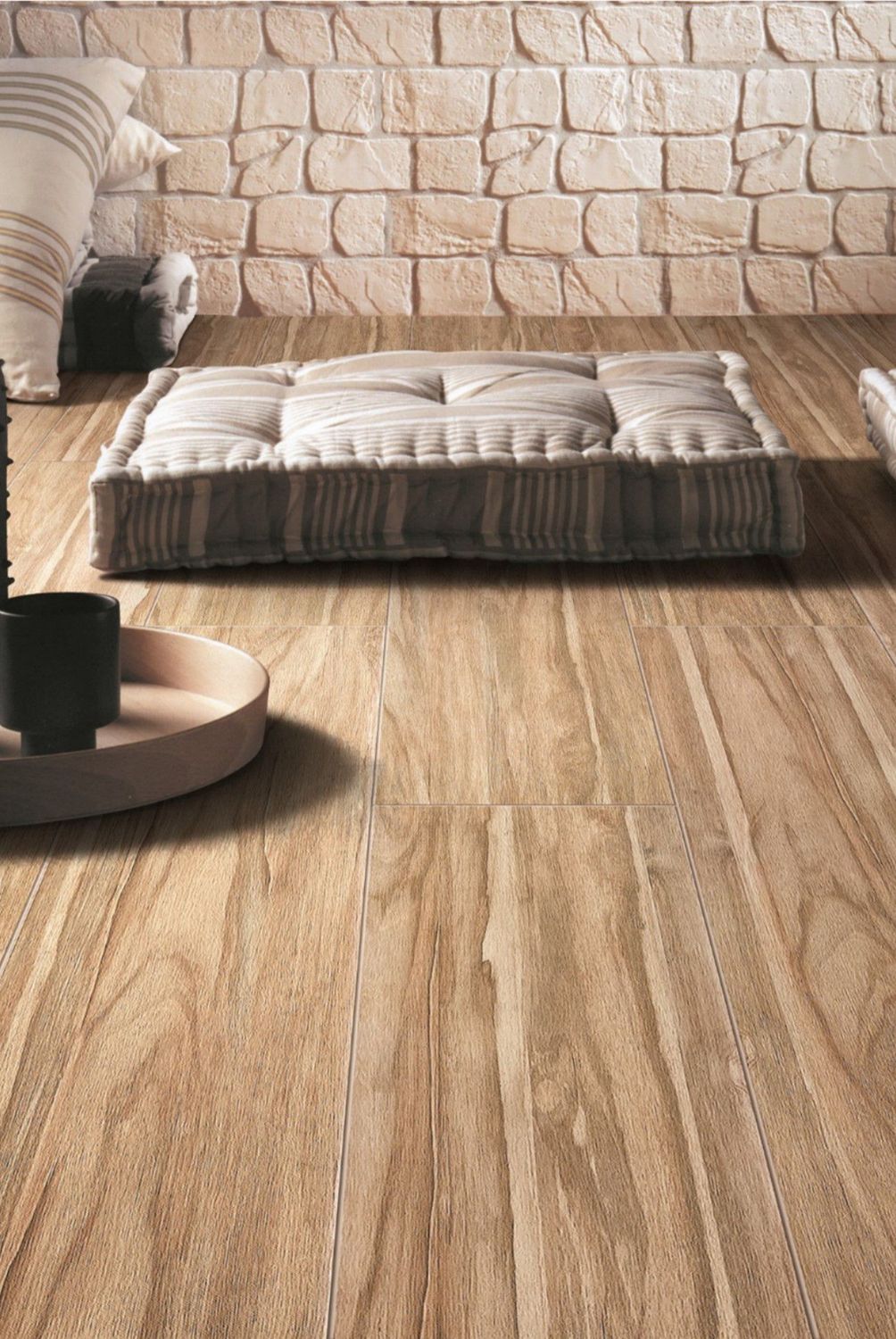 HOLZTEK - Porcelanato Marrón Maderado 20x100cm 1m2