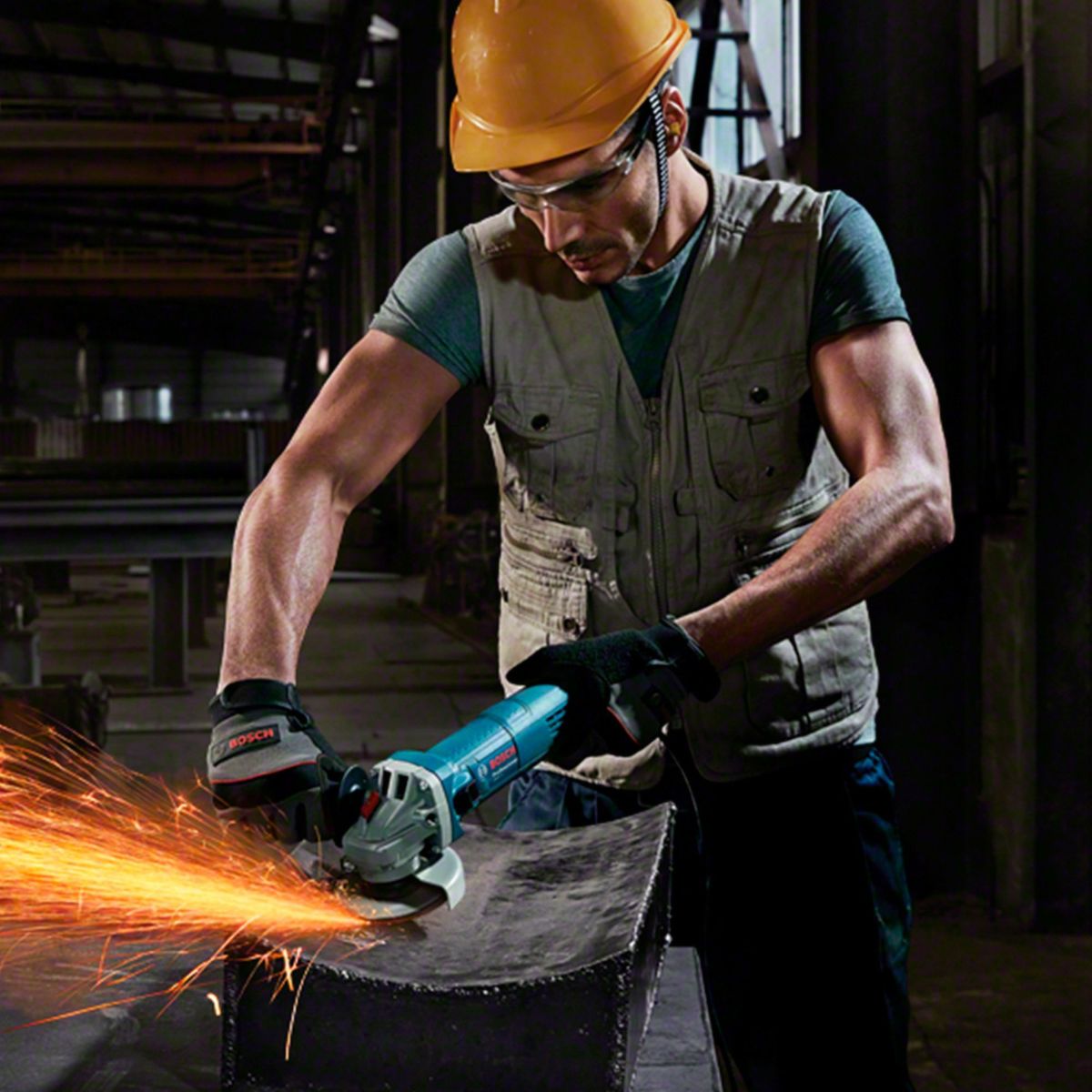 BOSCH - Amoladora angular de 5" Bosch GWS 9-125-900W