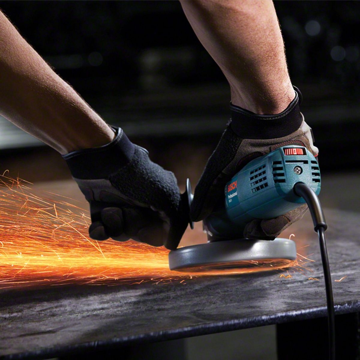 BOSCH - Amoladora Angular Eléctrico Bosch  GWS 9-125 S 900W 220V