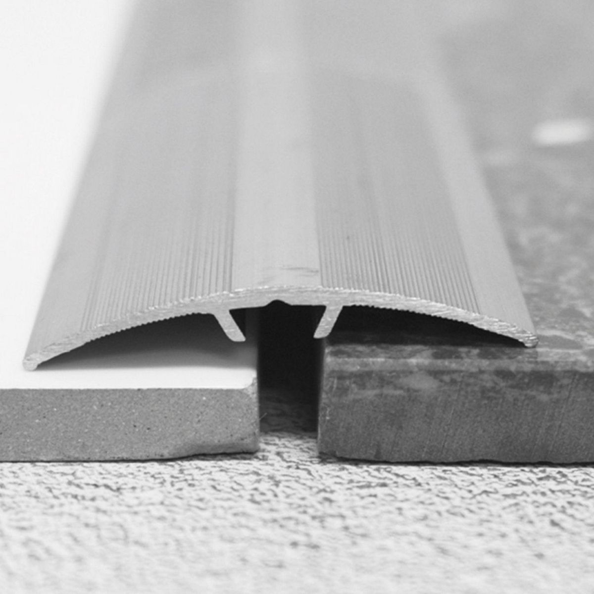 KANTU - Guía Transición 240cm Aluminio Mate