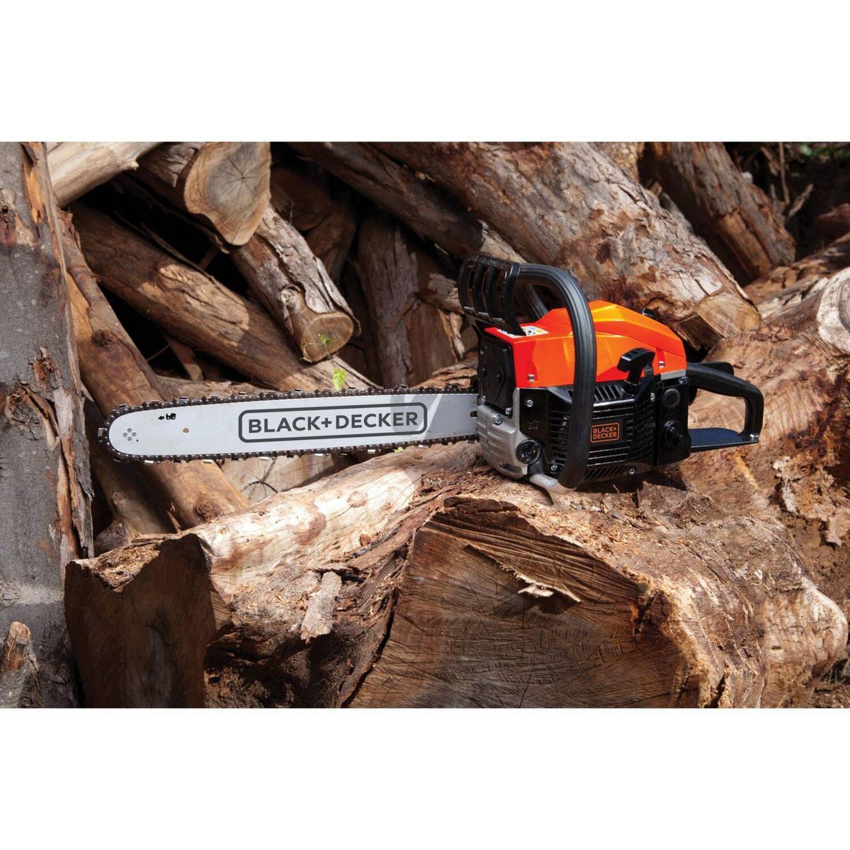 BLACK+DECKER - Motosierra a Gasolina 18" 2.4HP 45cc GGK45 Black+Decker