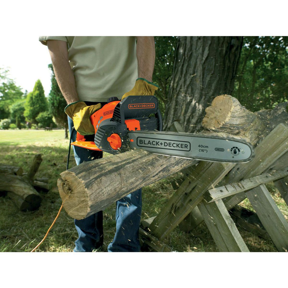 BLACK+DECKER - Electrosierra 16" 1850W GK1740 Black+Decker