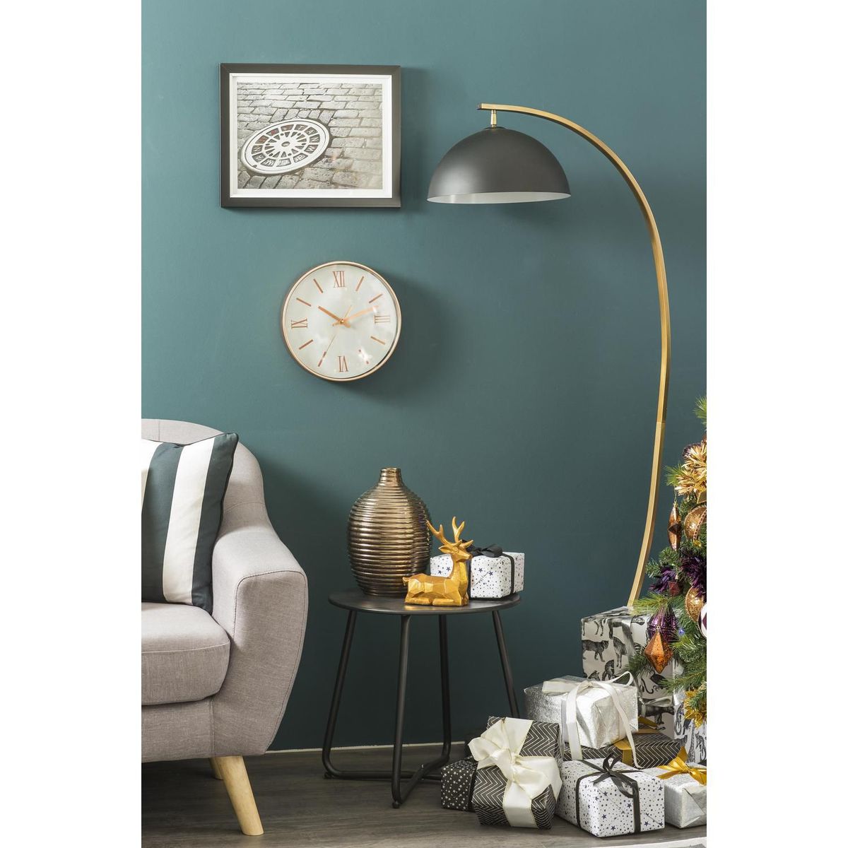 JUST HOME COLLECTION - Lámpara de Pie Bissen 1L E27