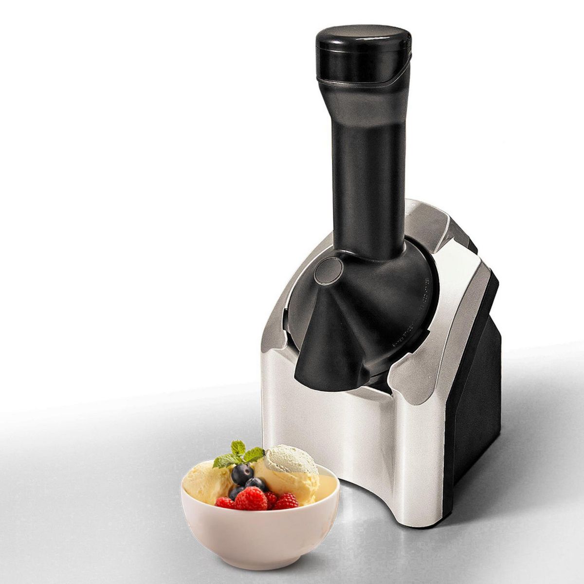 BLANIK - Máquina para Hacer Helado de Fruta Negro BFFM024