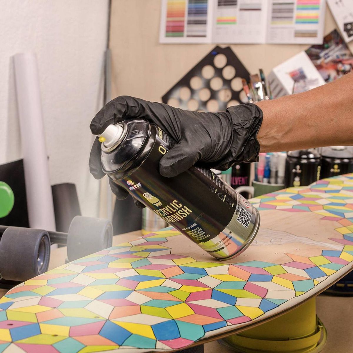 MONTANA COLORS - Spray Barniz Acrílico Multiusos 400ml