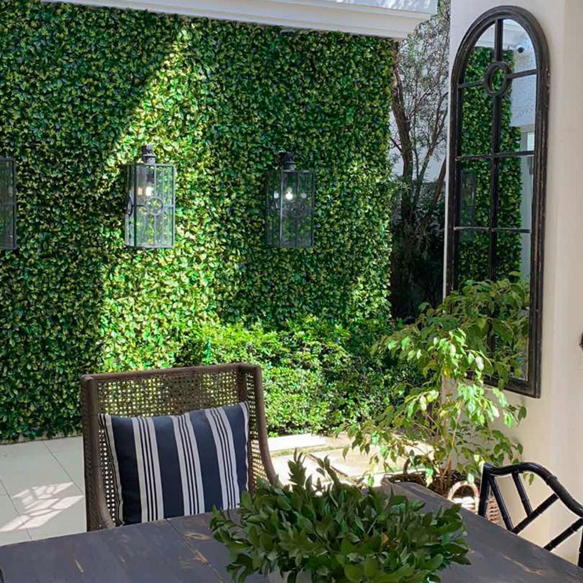 JUST HOME COLLECTION - Palmeta Decorativa Jardin Artificial Verde 50x50cm