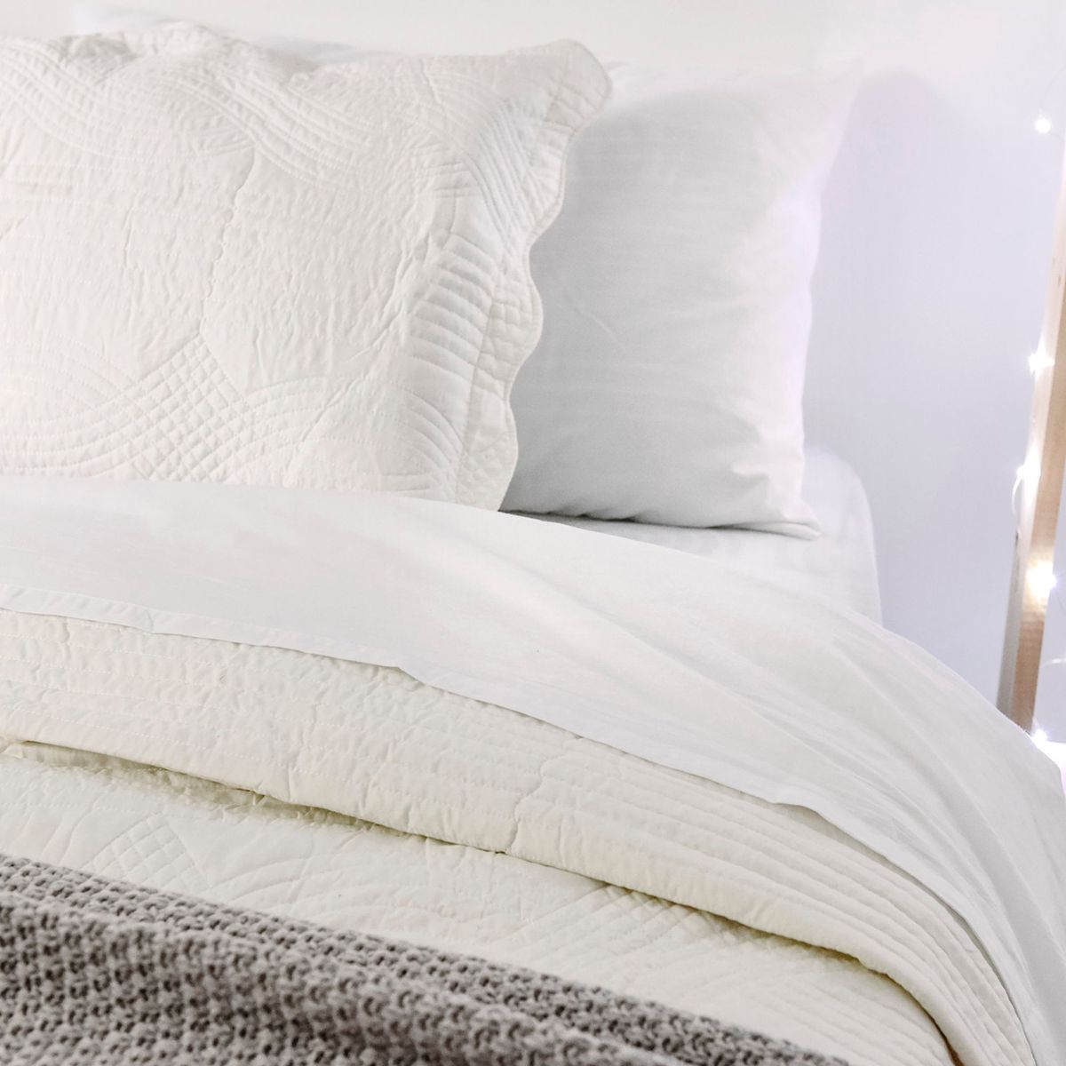 JUST HOME COLLECTION - Sábana 1.5 Plazas 144 Hilos Blanco