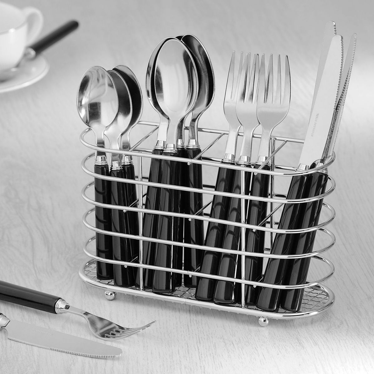 JUST HOME COLLECTION - Juego de Cubiertos 16 Piezas Negro