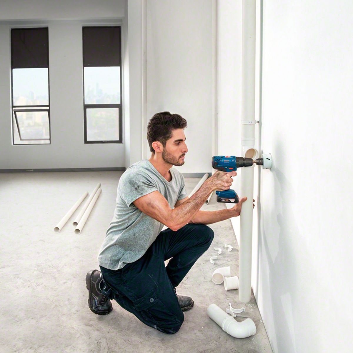 BOSCH - Taladro Atornillador Percutor Bosch GSB 180-LI + Llave de impacto 18V Bosch GDX 180-LI