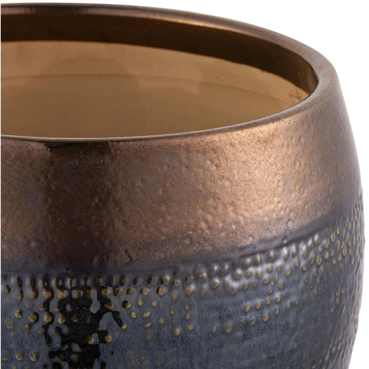 JUST HOME COLLECTION - Maceta Aisea Color Oliva Dorado 30x23x