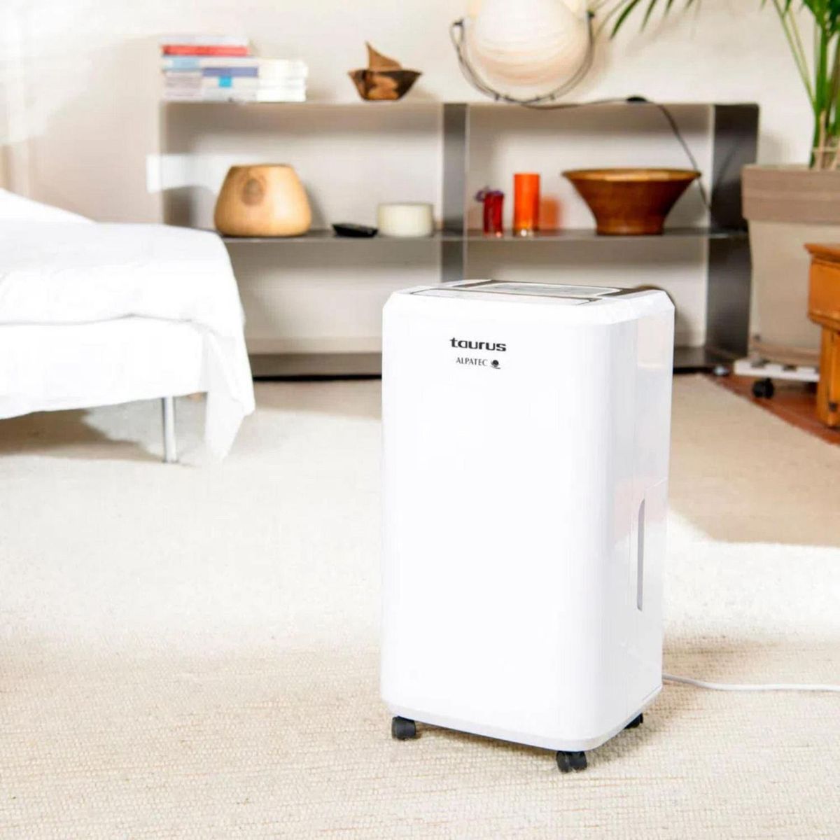 TAURUS - Deshumedecedor Taurus 20 Lt DH201 Blanco