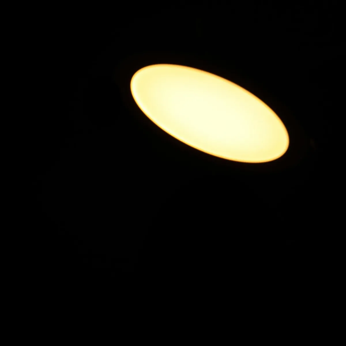 DAIRU - Panel Led Empotrable Circular 12W Luz Cálida