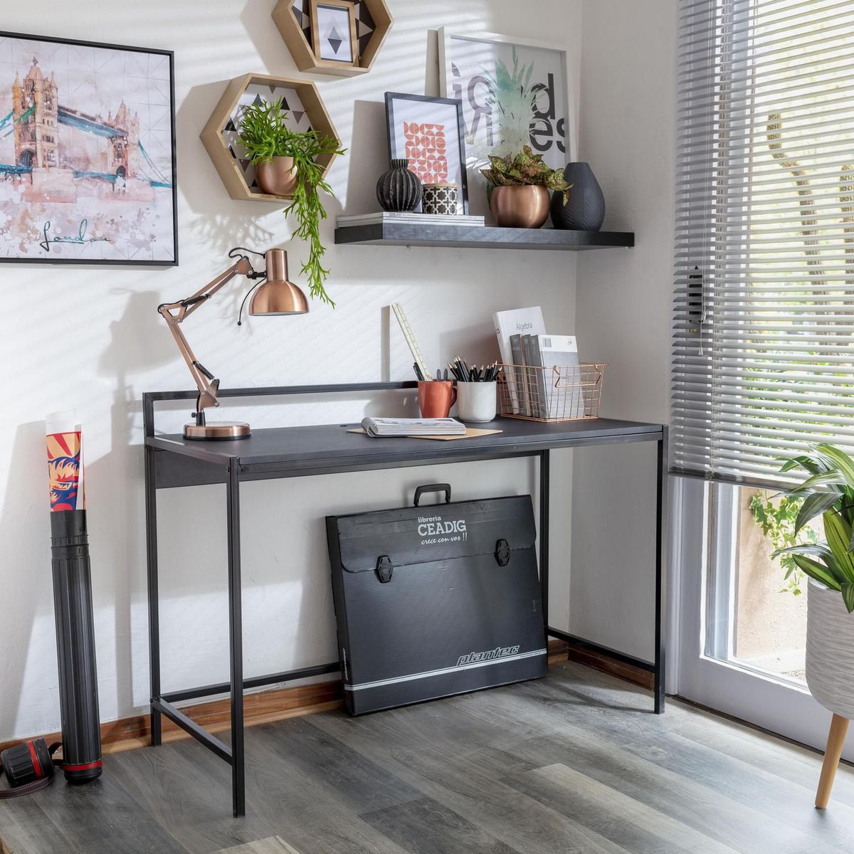 JUST HOME COLLECTION - Escritorio Metal Negro