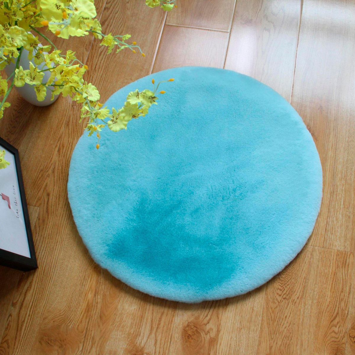 JUST HOME COLLECTION - Bajada Rabbit 60X60 Cm Celeste Cm