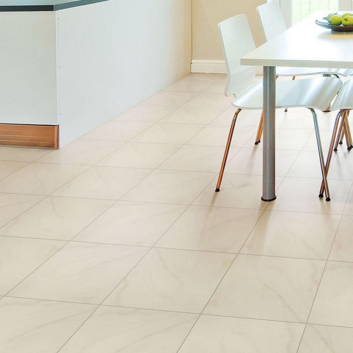 SAN MARTIN - Cerámica Beige 45x45 Marmoladas Brillante 2.44 m2