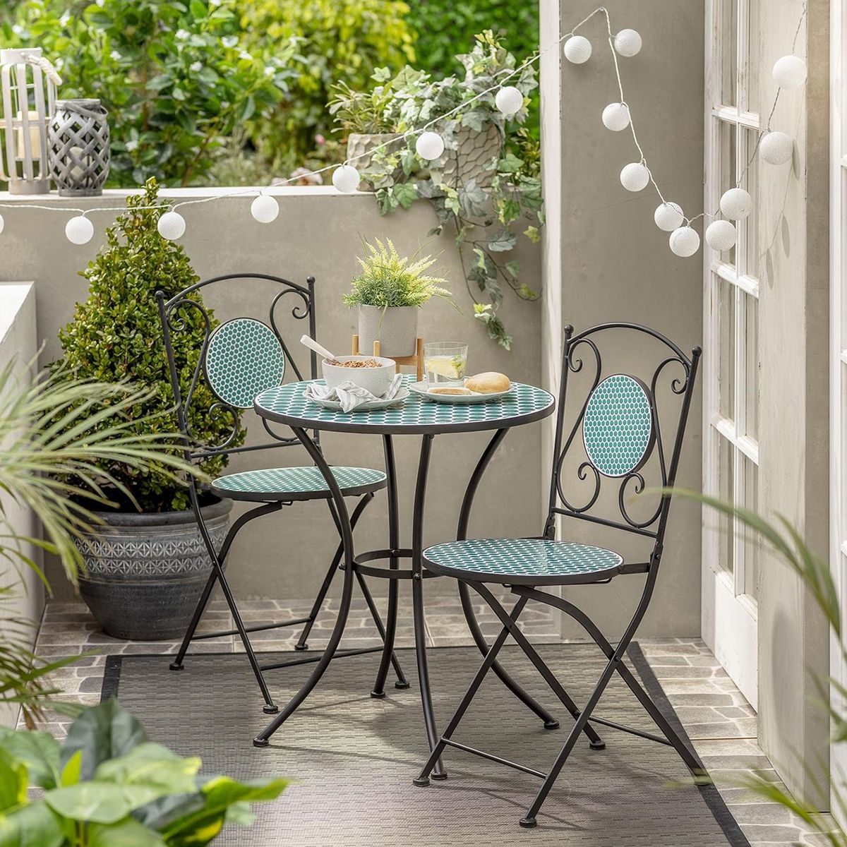 JUST HOME COLLECTION - Guirnalda Eléctrica LED Bolas Blancas 24 luces