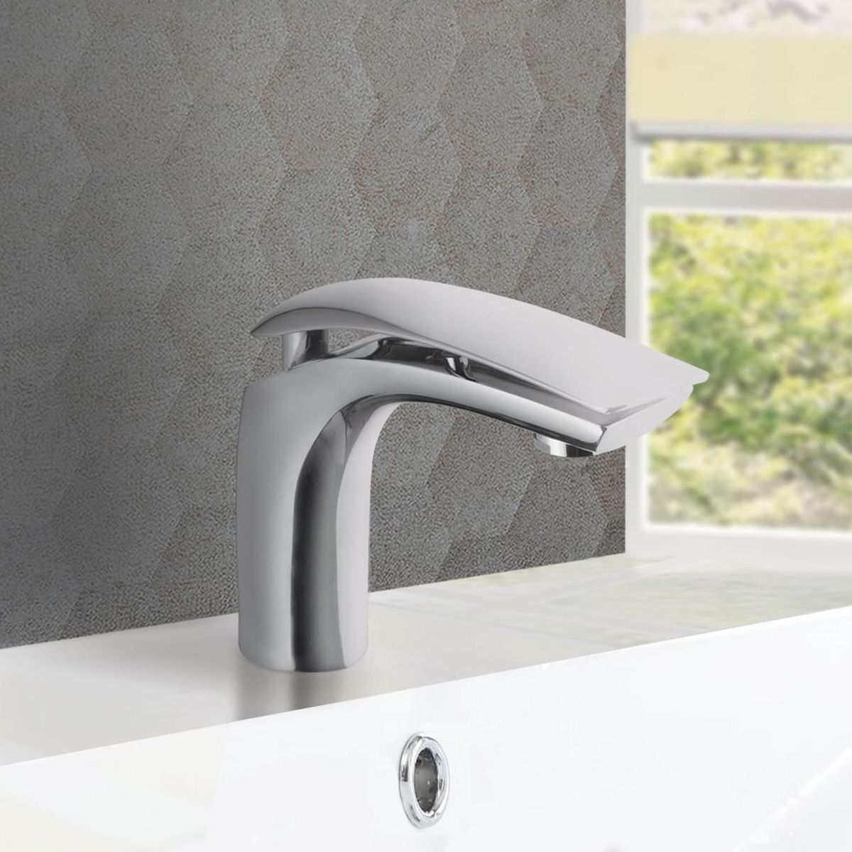 VAINSA - Llave de Lavatorio Monocomando Baja Martini Black