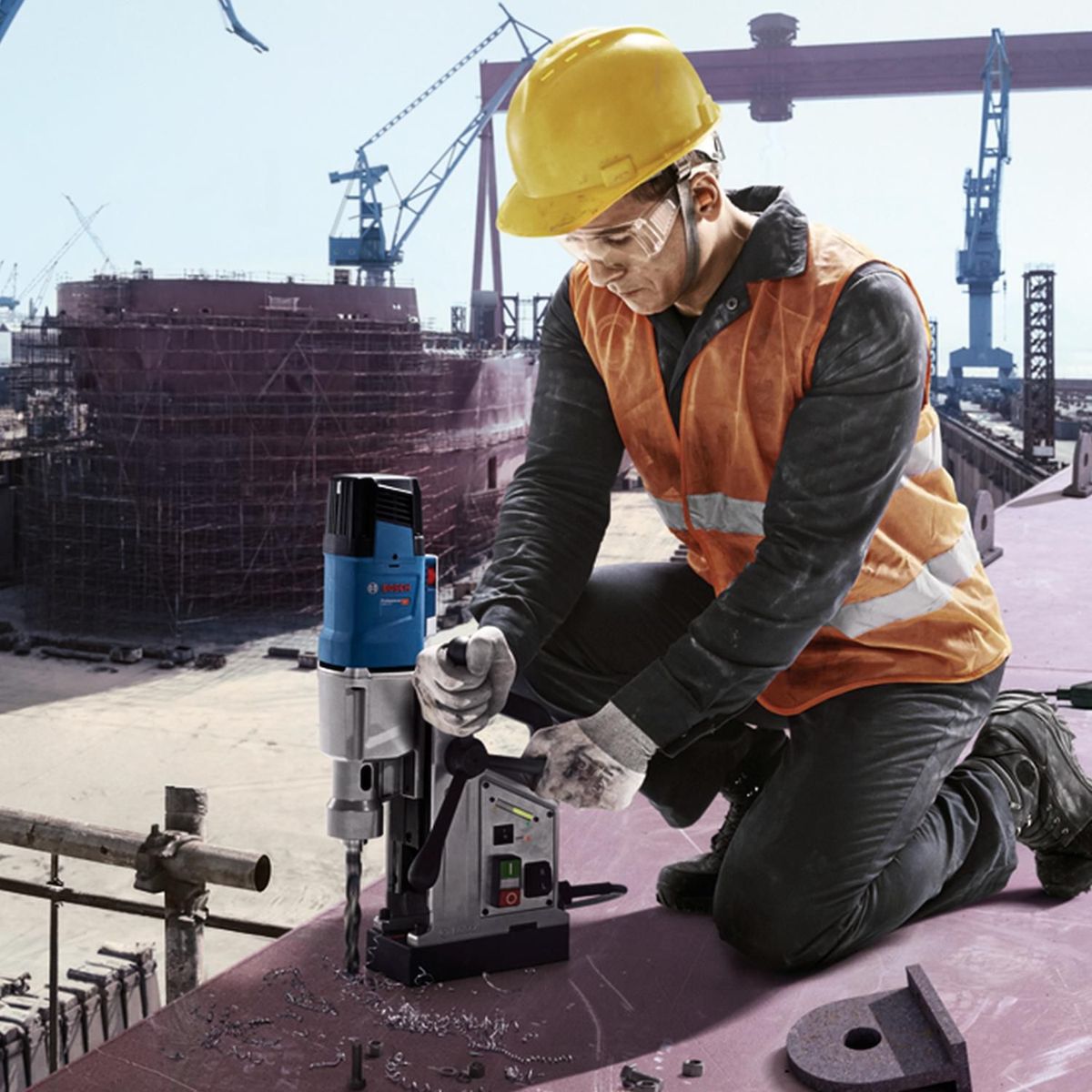 BOSCH - Taladro de Base Magnética Eléctrica Bosch GBM 50