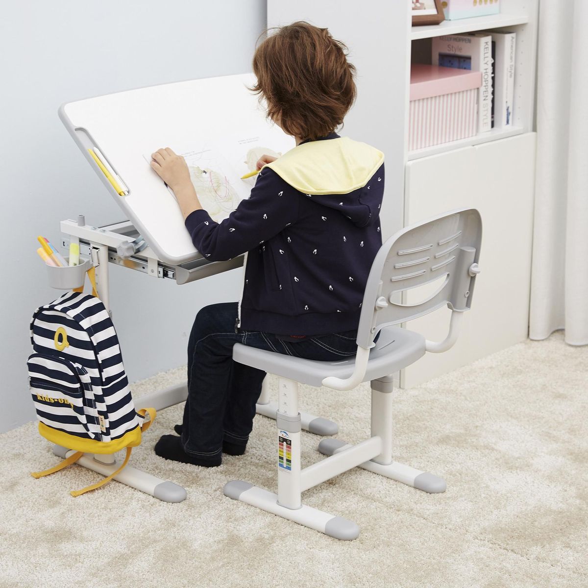 JUST HOME COLLECTION - Escritorio con Silla Ajustable Gris